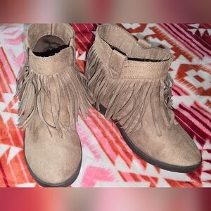 Girls Fringe Ankle Boots Tan Faux Suede Western Boho Size 13